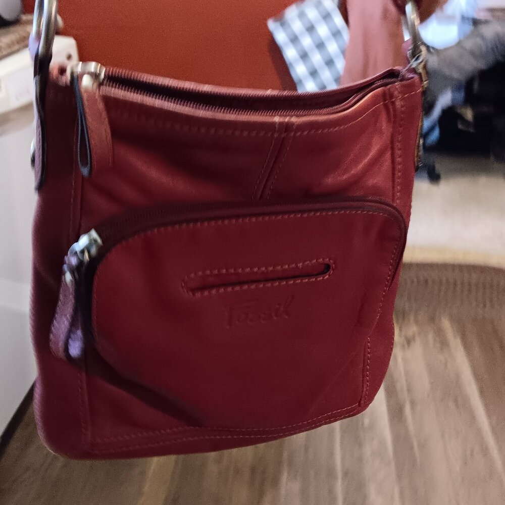Fossil red leather purse crossbody medium to small size
